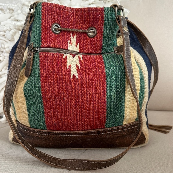 MYRA Bag Radiant Red Bucket Bag Western Cowgirl Boho Purse Large - Picture 6 of 13